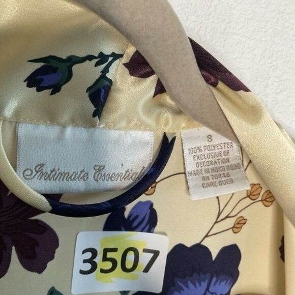 Vintage Intimate Essentials Cream/Beige Floral Satin Oversized Robe Size Small - Picture 2 of 9